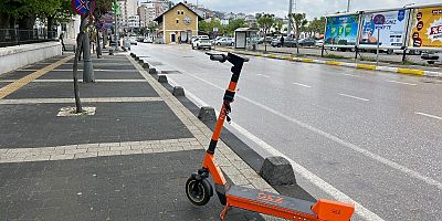 Bandırma’da e-scooterlar trafiği tehlikeye sokuyor