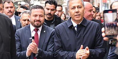 İçişleri Bakanı Ali Yerlikaya Erdek’te AK Parti Seçim Ofisi açılışına katıldı